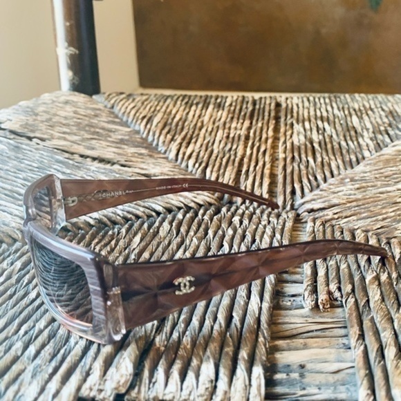 ✨CC Authentic CHANEL Ombré Taupe Sunglasses 😎 - Picture 2 of 12